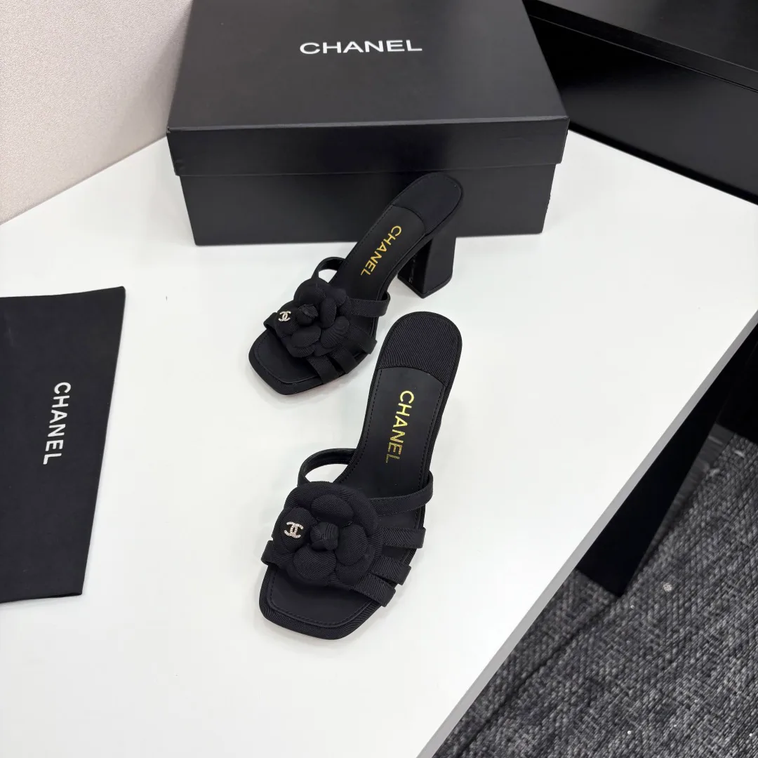 Сандалии Женские Chanel 12584312