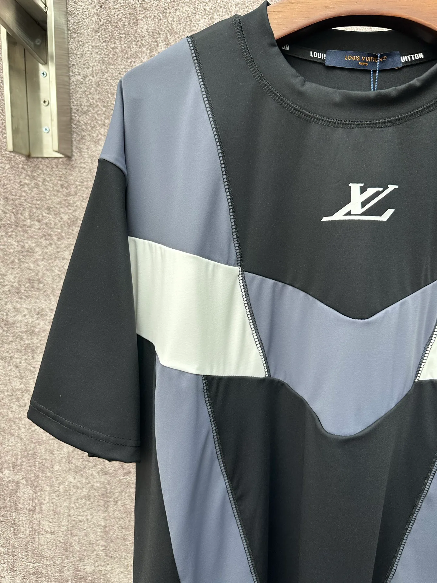 Футболки Женские Louis Vuitton 493365