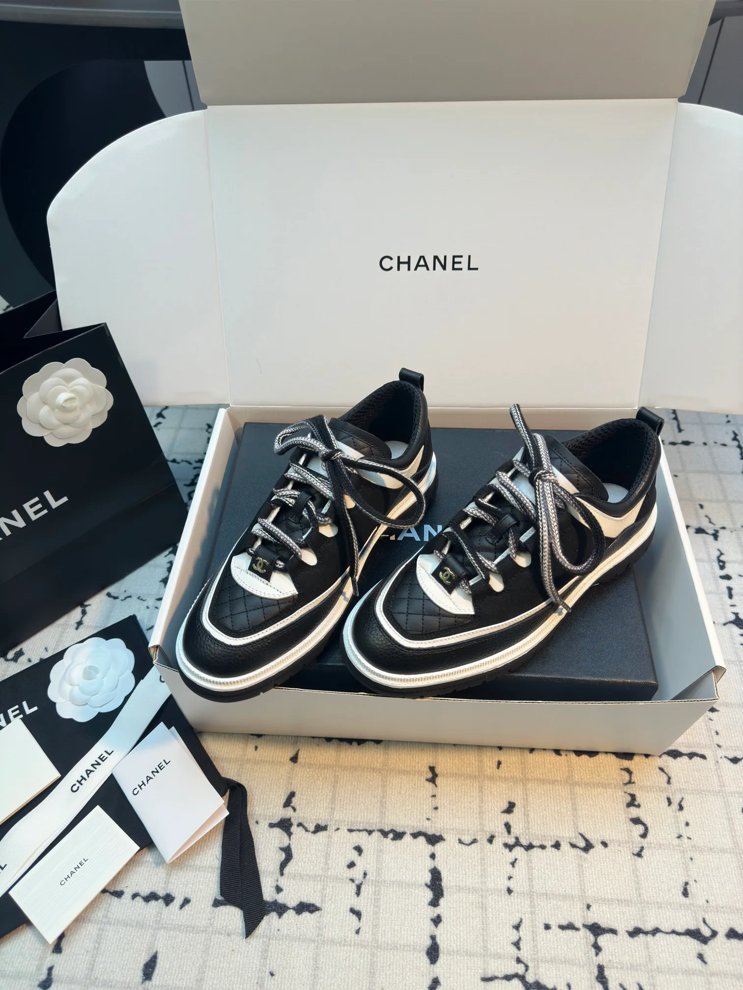 Кроссовки Женские Chanel 9873432