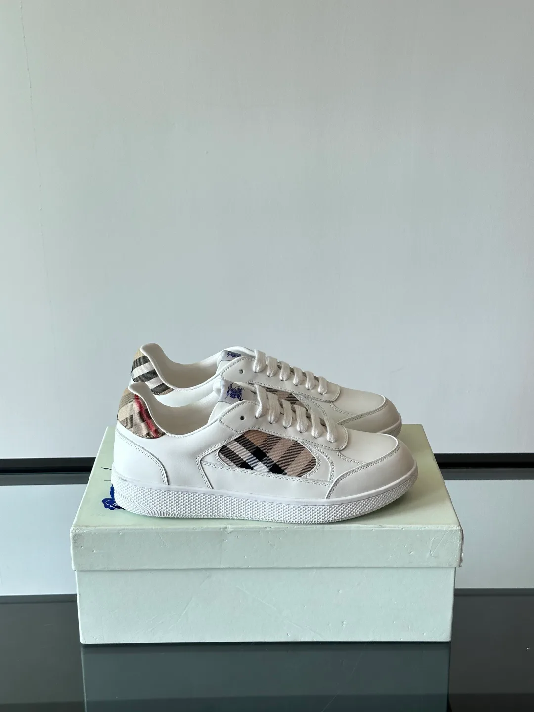 Кроссовки Мужские Burberry 18744152