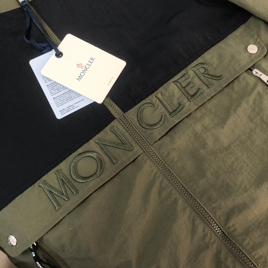 Куртки И Пуховики Женские Moncler 11615970