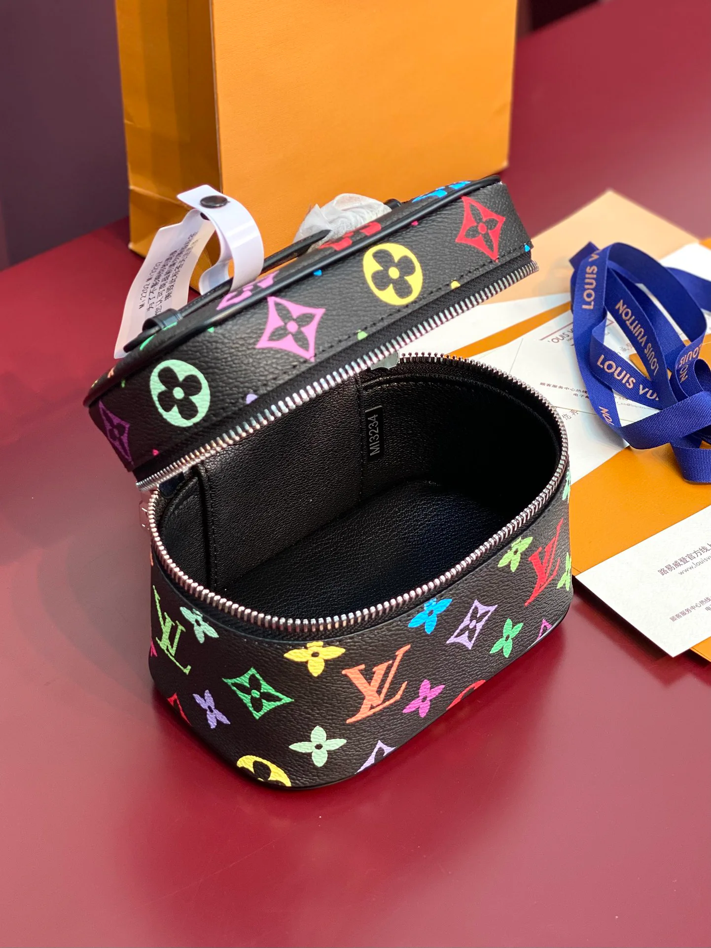 Органайзеры Louis Vuitton 36237