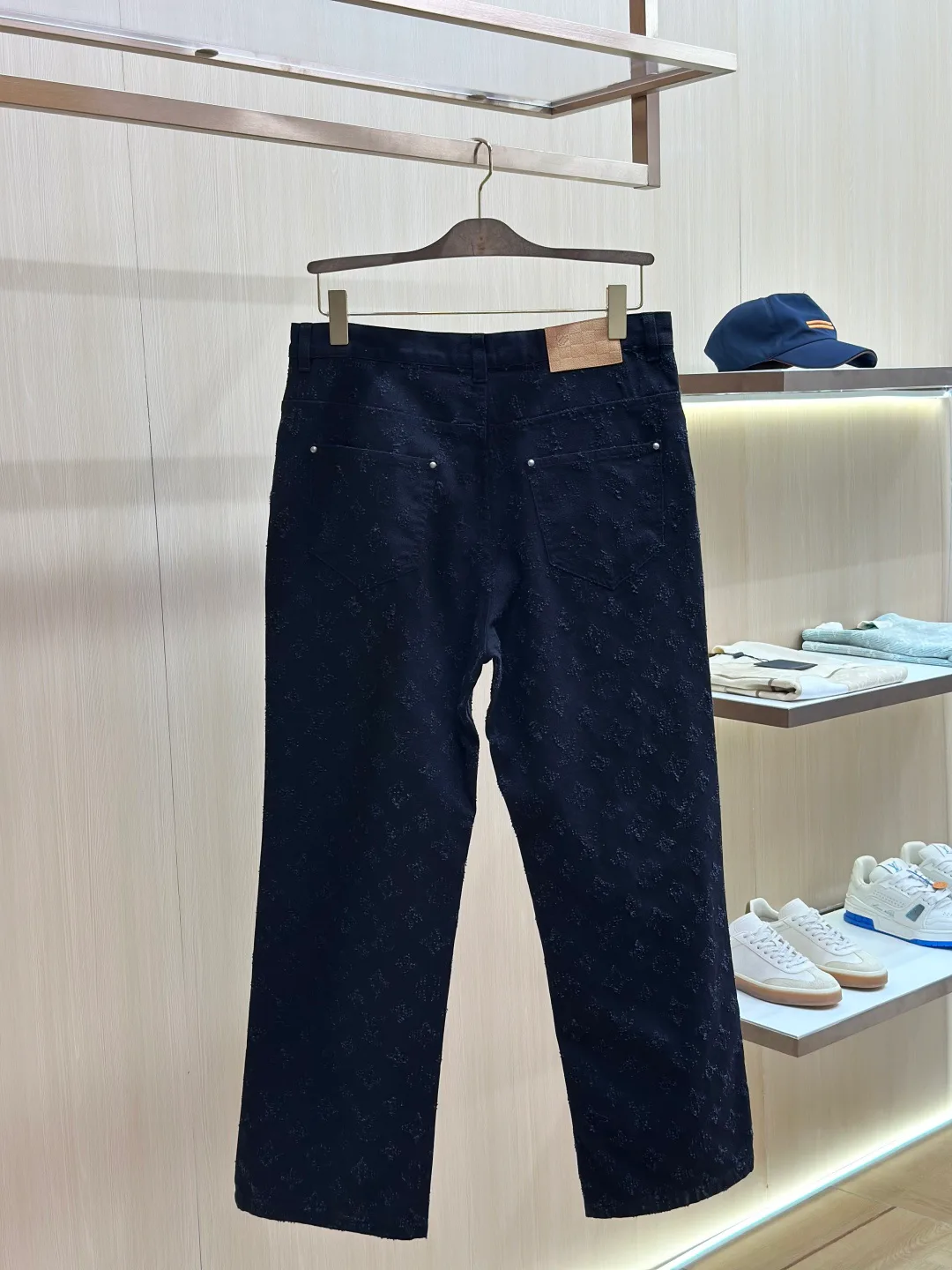 Джинсы Мужские Louis Vuitton 18599320