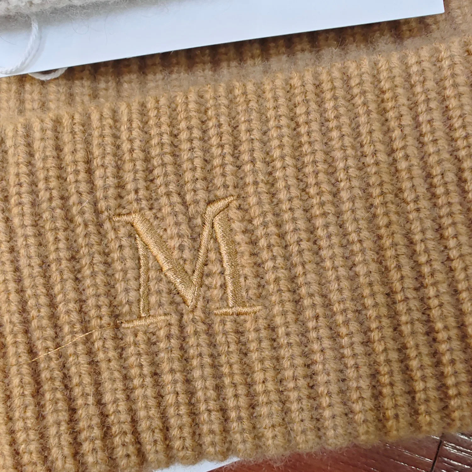 Головные Уборы Max Mara 10672