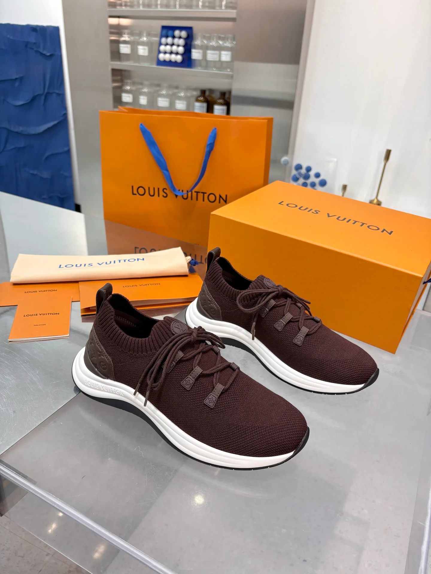 Кроссовки Женские Louis Vuitton 18055133