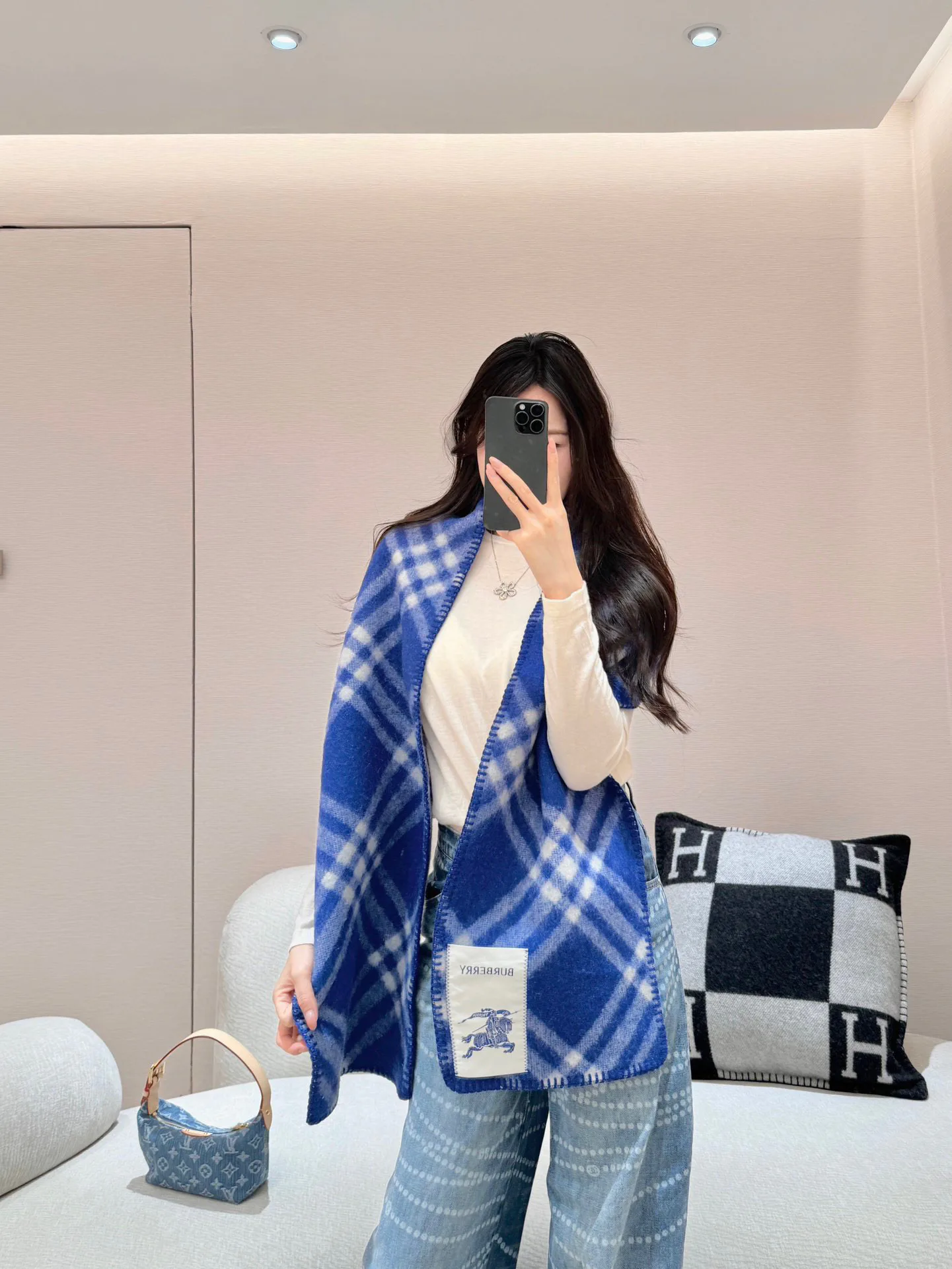 Шарфы Burberry 692736