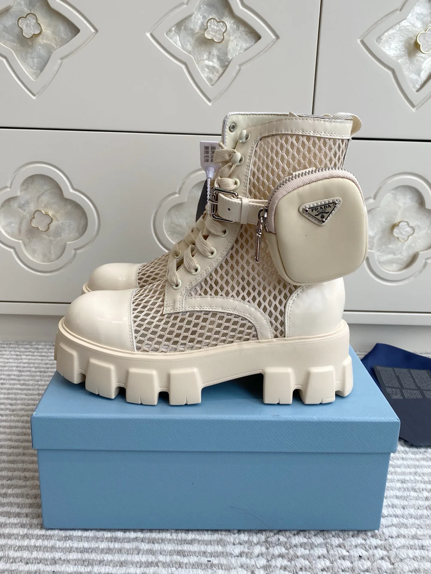 Ботинки Женские Prada 13268624