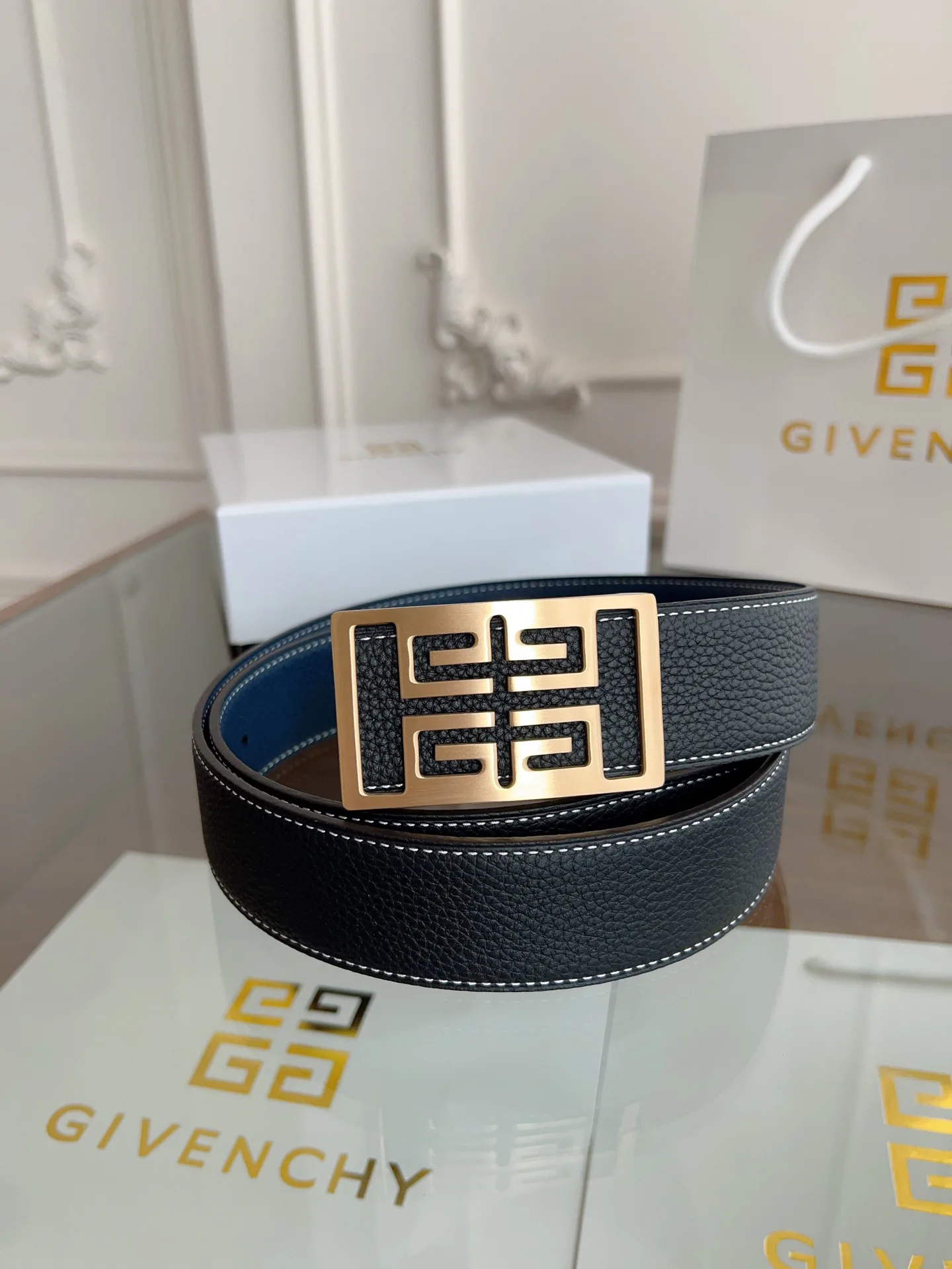 Ремни Givenchy 57202