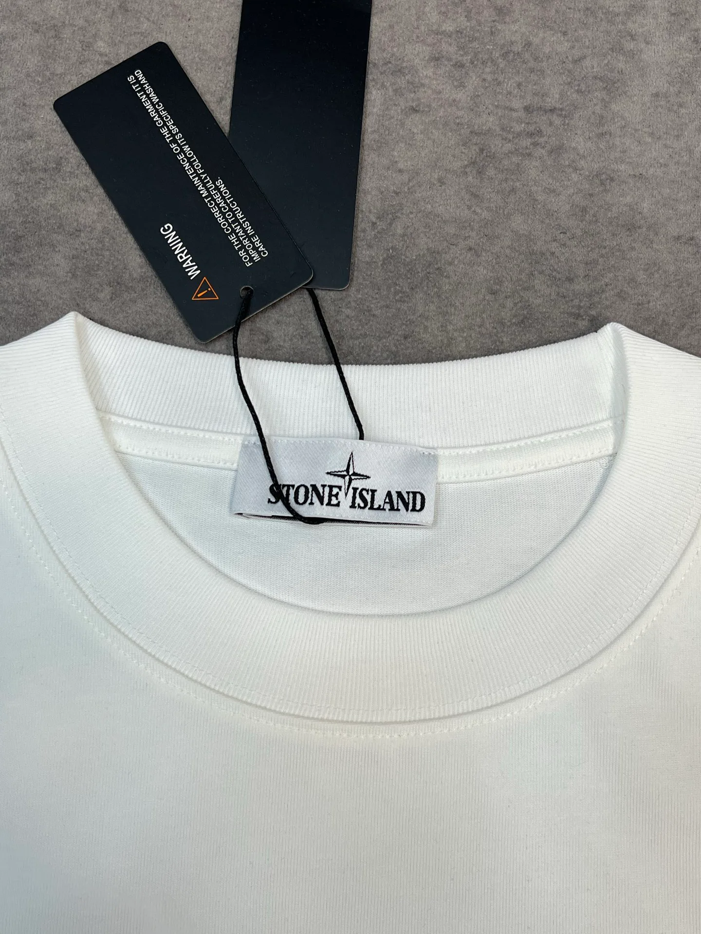 Футболки Женские Stone Island 5037867