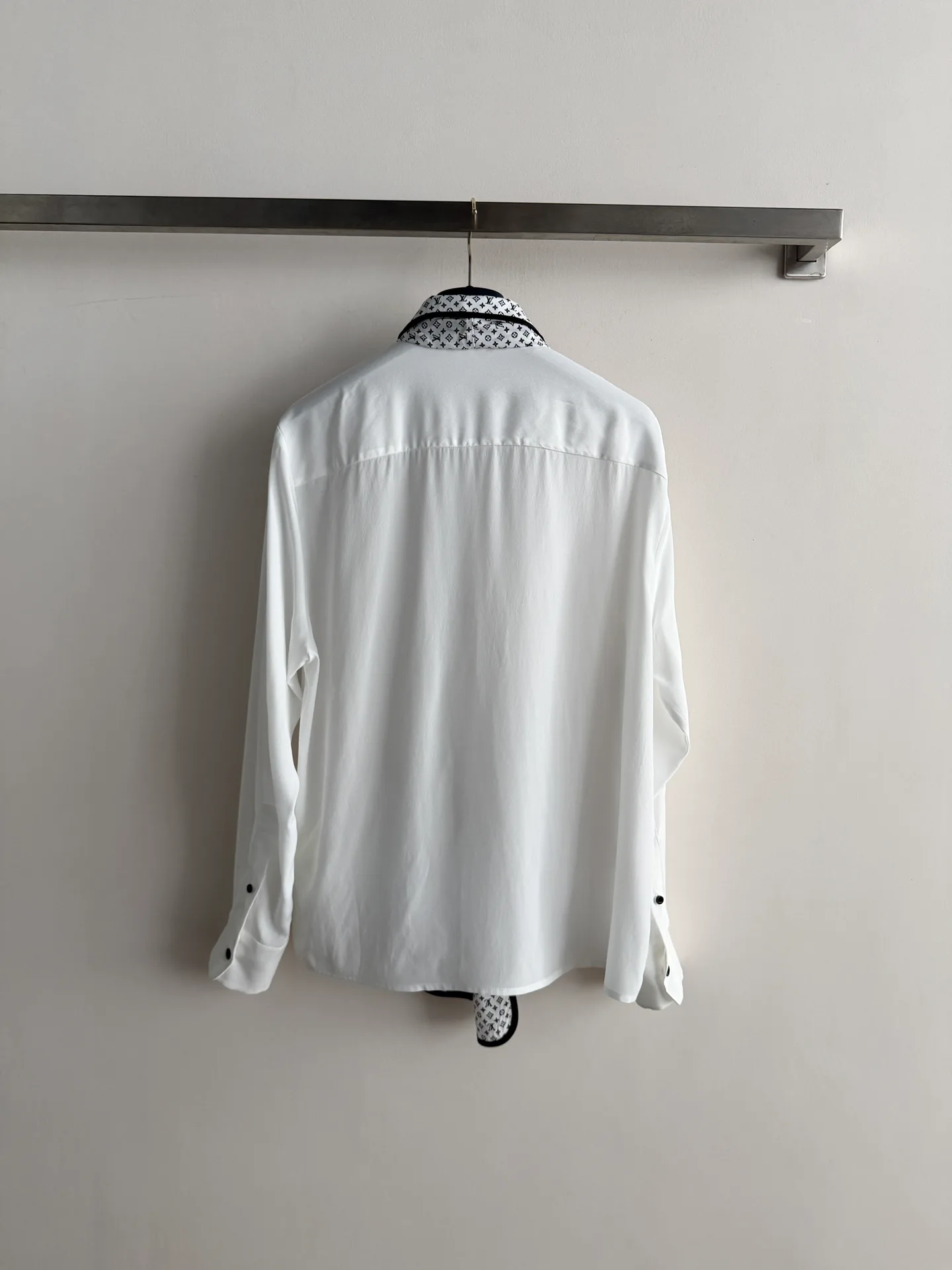 Рубашки Женские Louis Vuitton 13335528