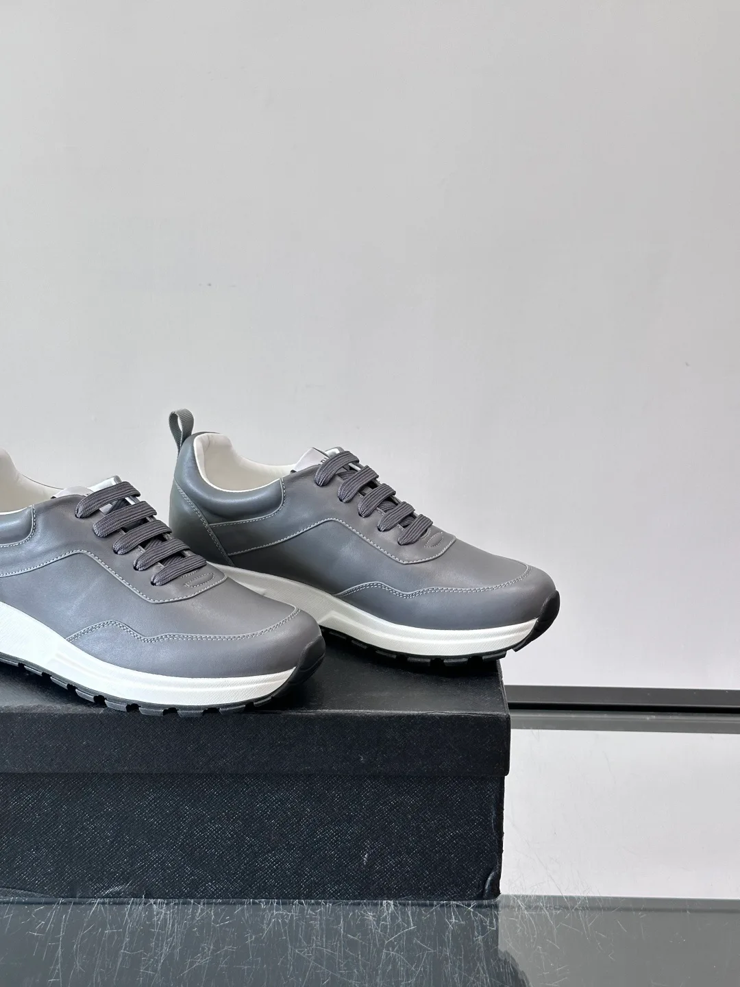 Кроссовки Мужские Prada 17349447