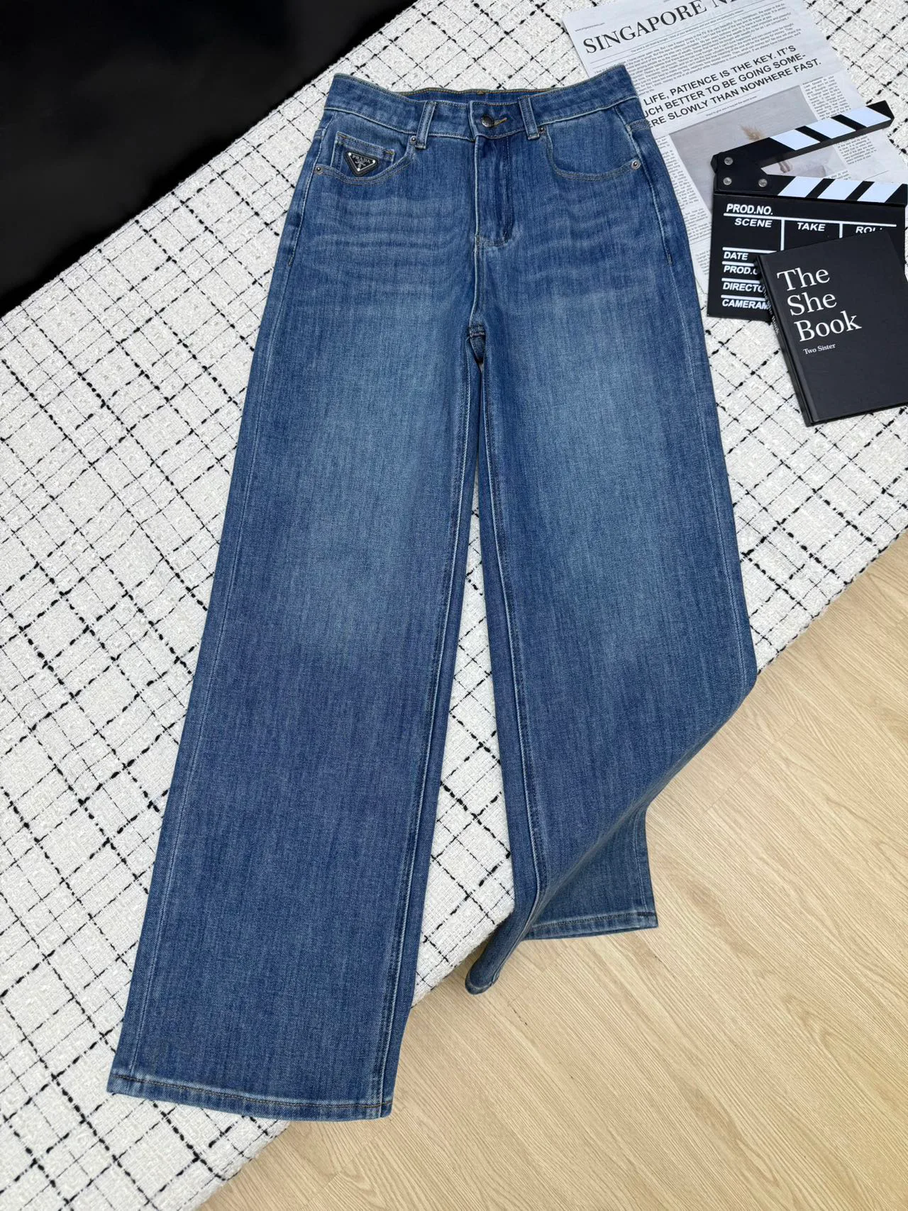 Джинсы Женские Prada 18885558
