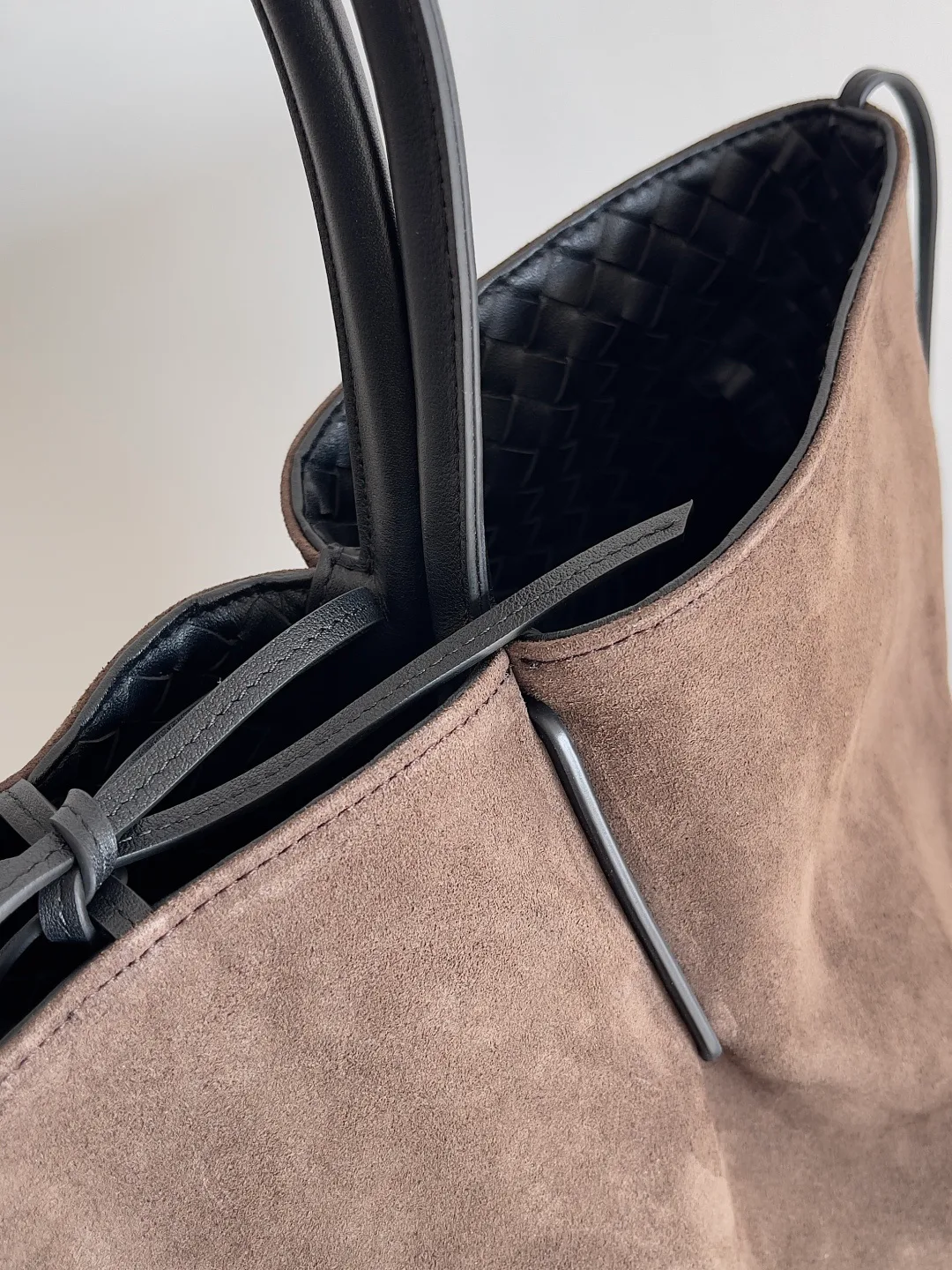 Классические Сумки Женские Bottega Veneta 10846428