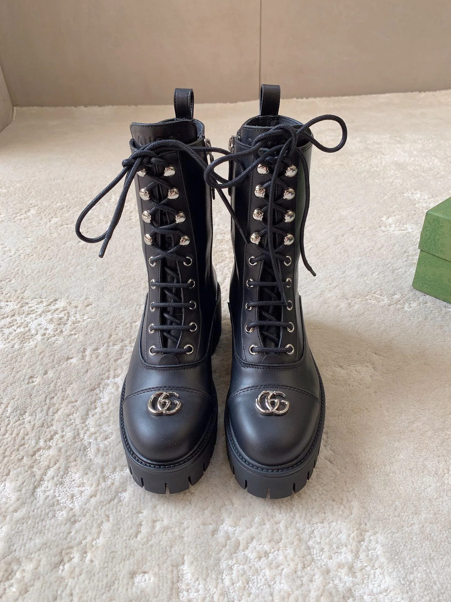 Ботинки Женские Gucci 19561631