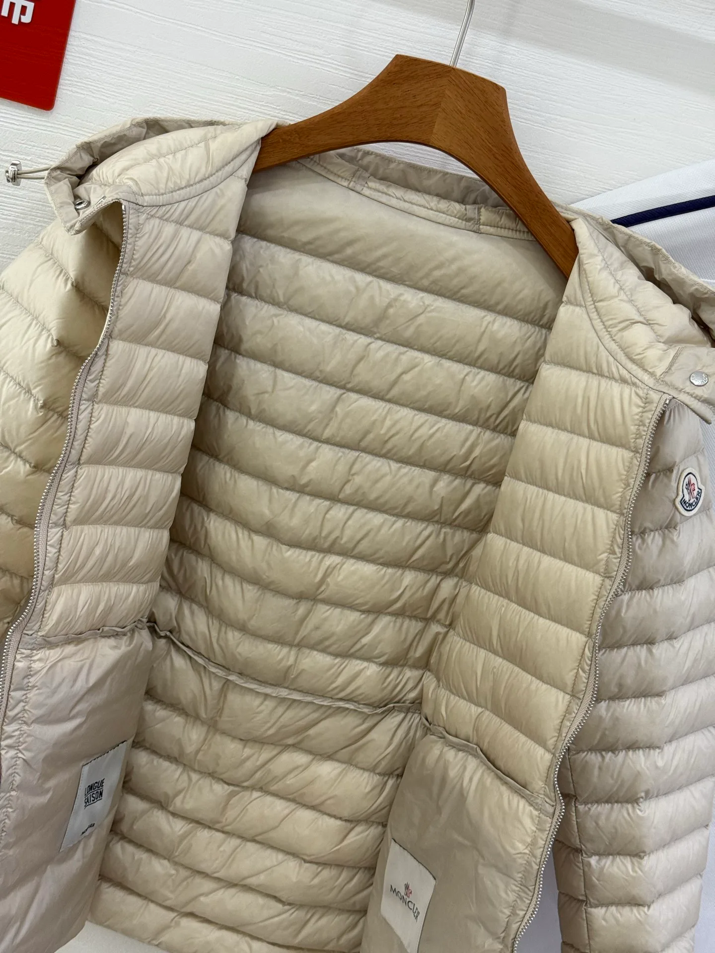 Куртки И Пуховики Женские Moncler 18712230