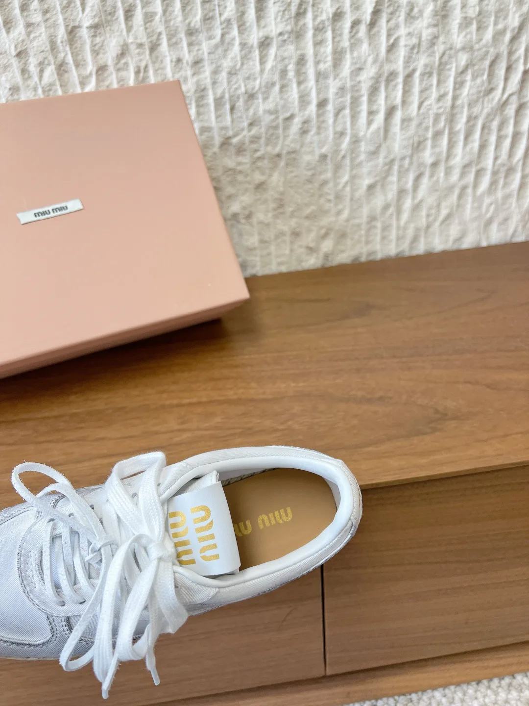 Кроссовки Женские Miu Miu 850616