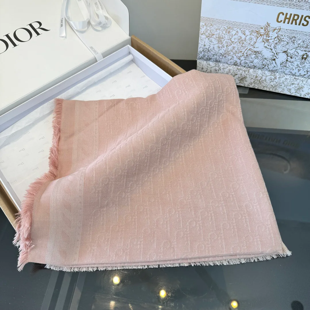 Шарфы Christian Dior 17323803