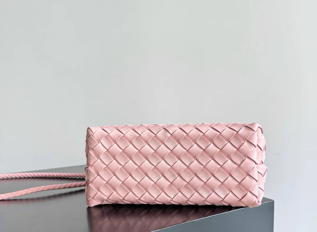 Классические Сумки Женские Bottega Veneta 17126409