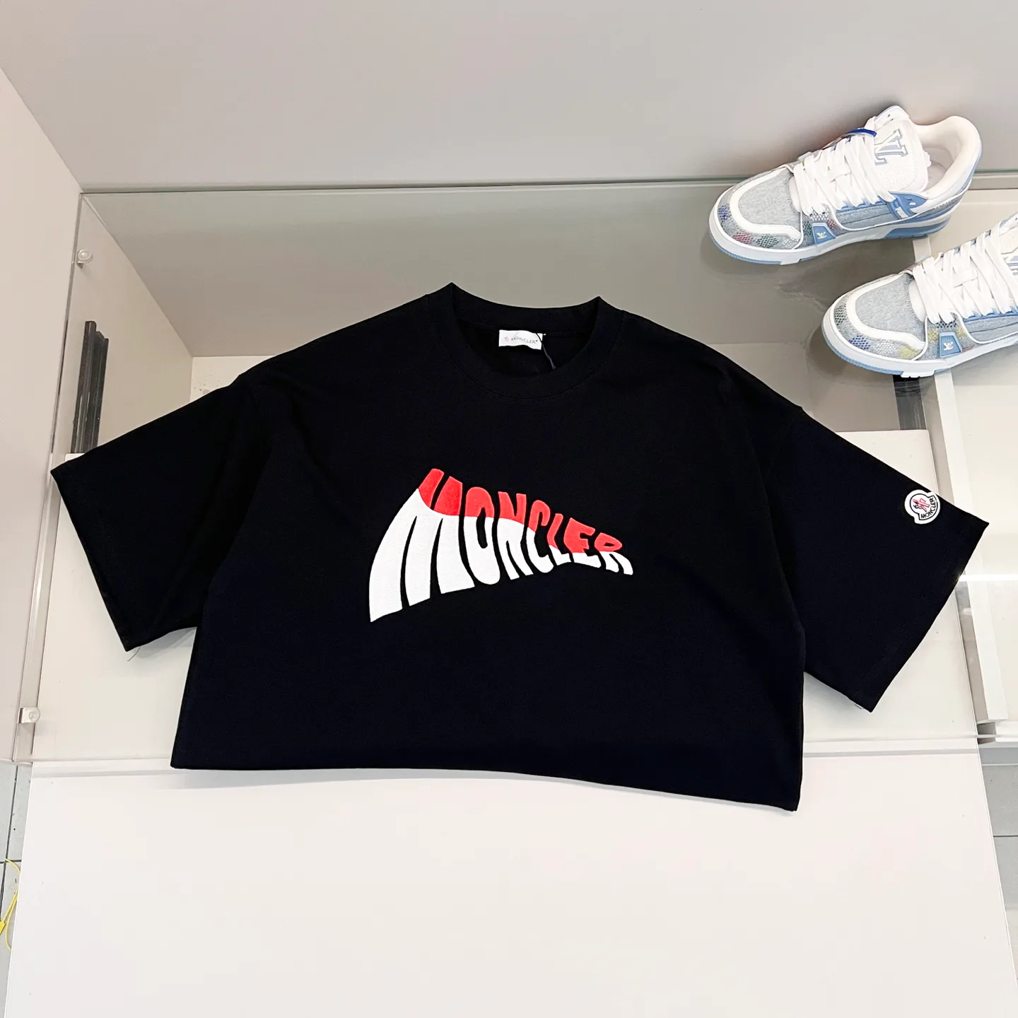 Футболки Женские Moncler 688208