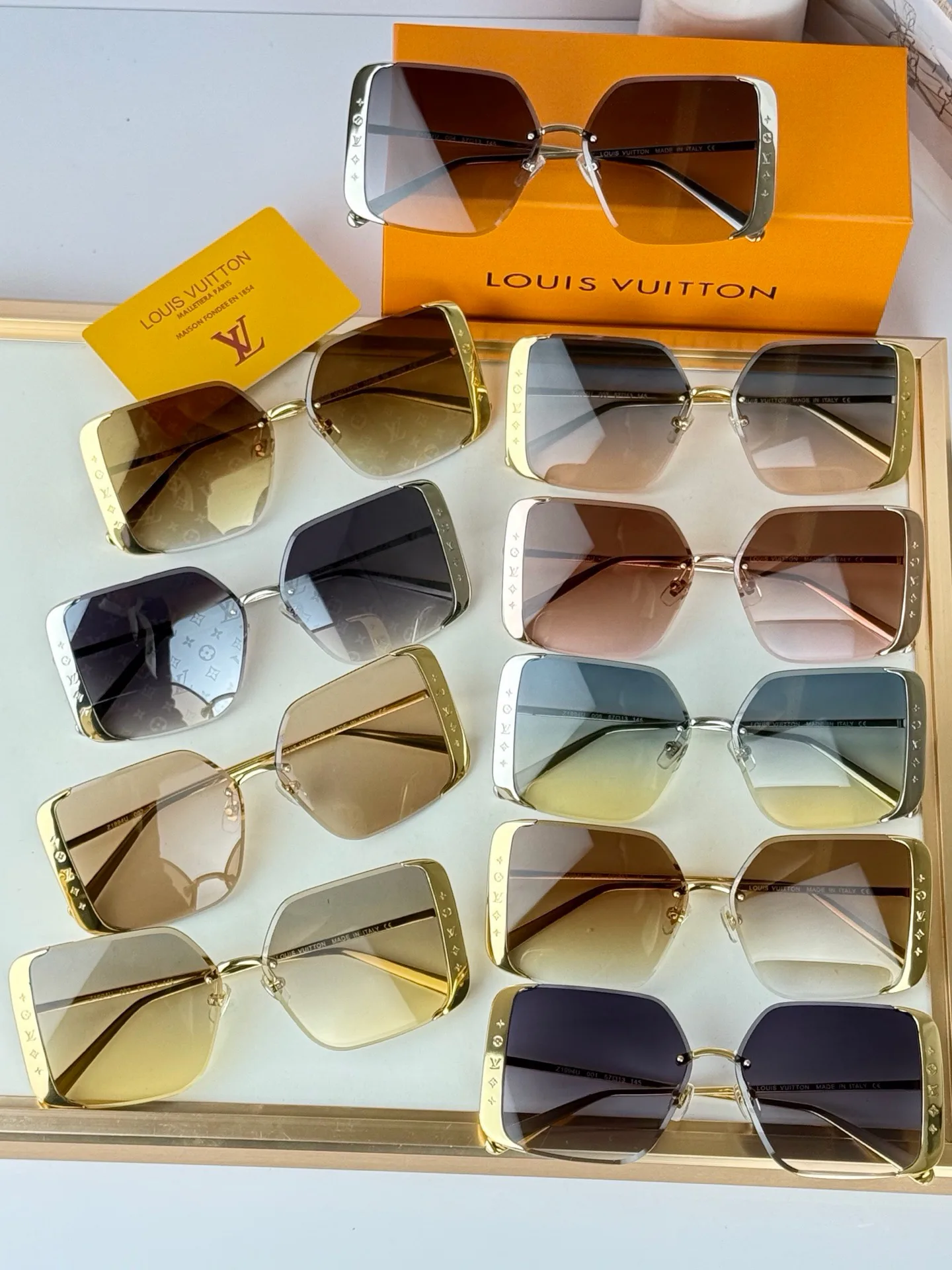 Очки Louis Vuitton 17428189