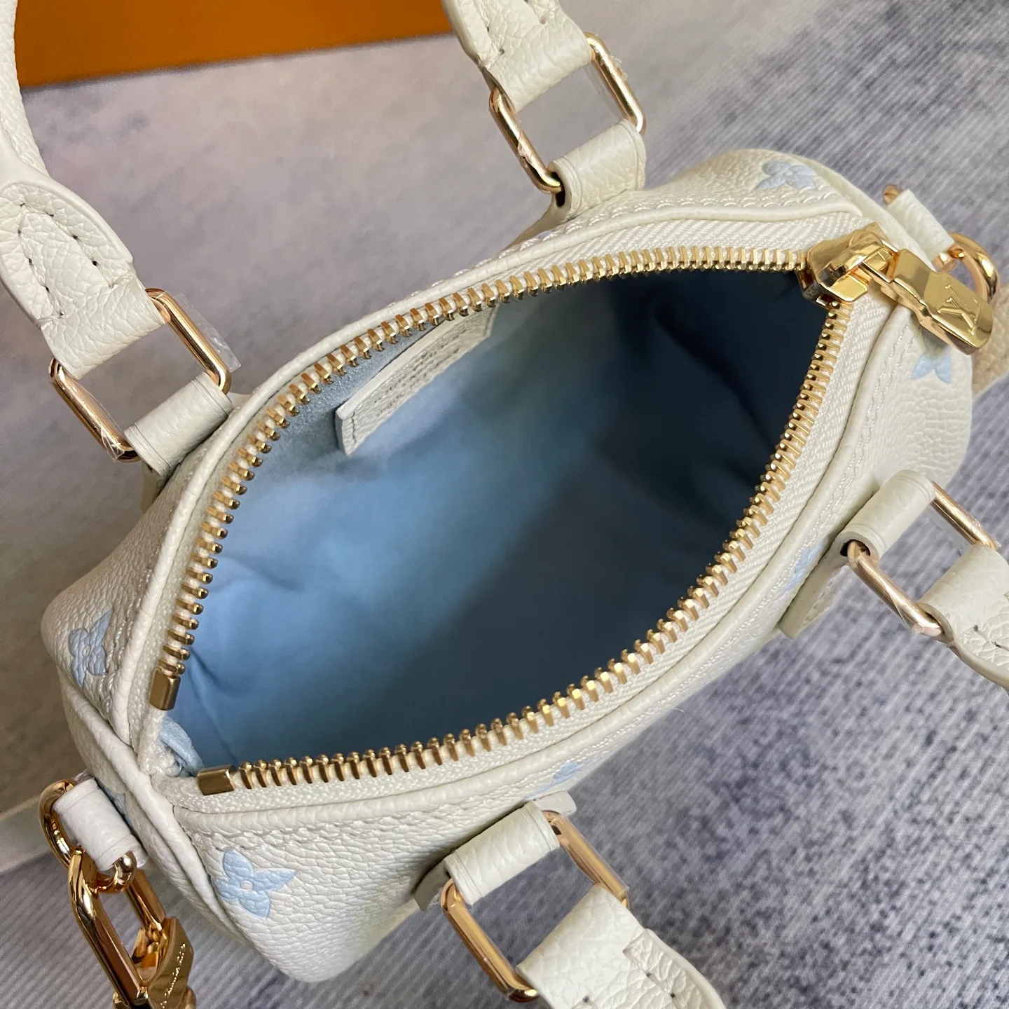 Классические Сумки Женские Louis Vuitton 2995988