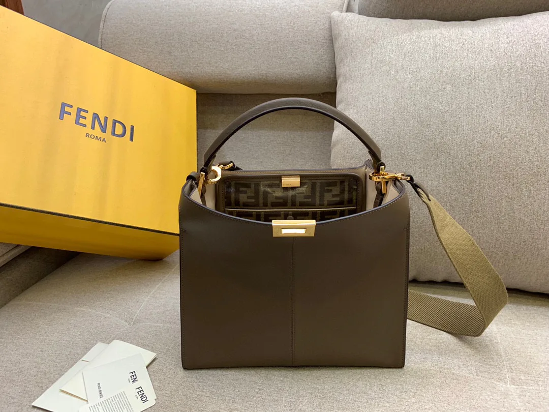 Классические Сумки Женские Fendi 10644807