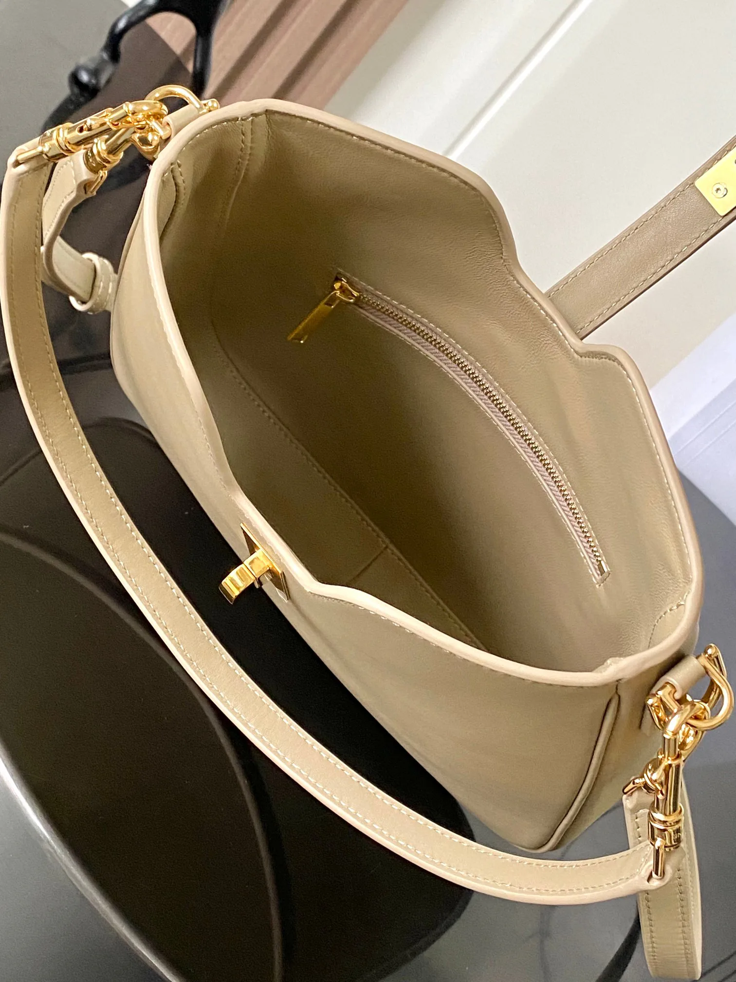 Классические Сумки Женские Celine 11488672