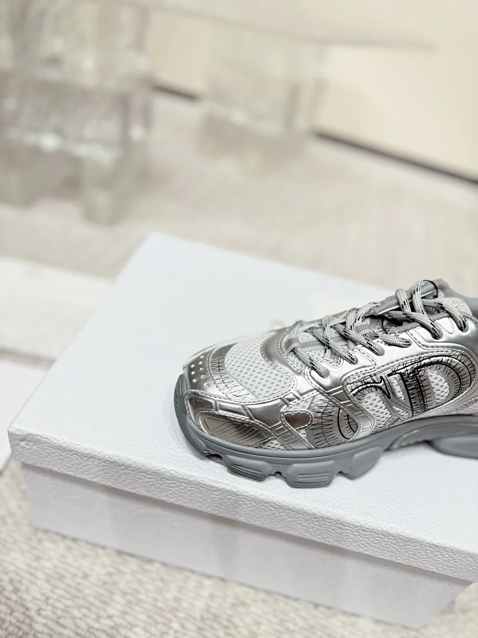 Кроссовки Женские Christian Dior 11647847