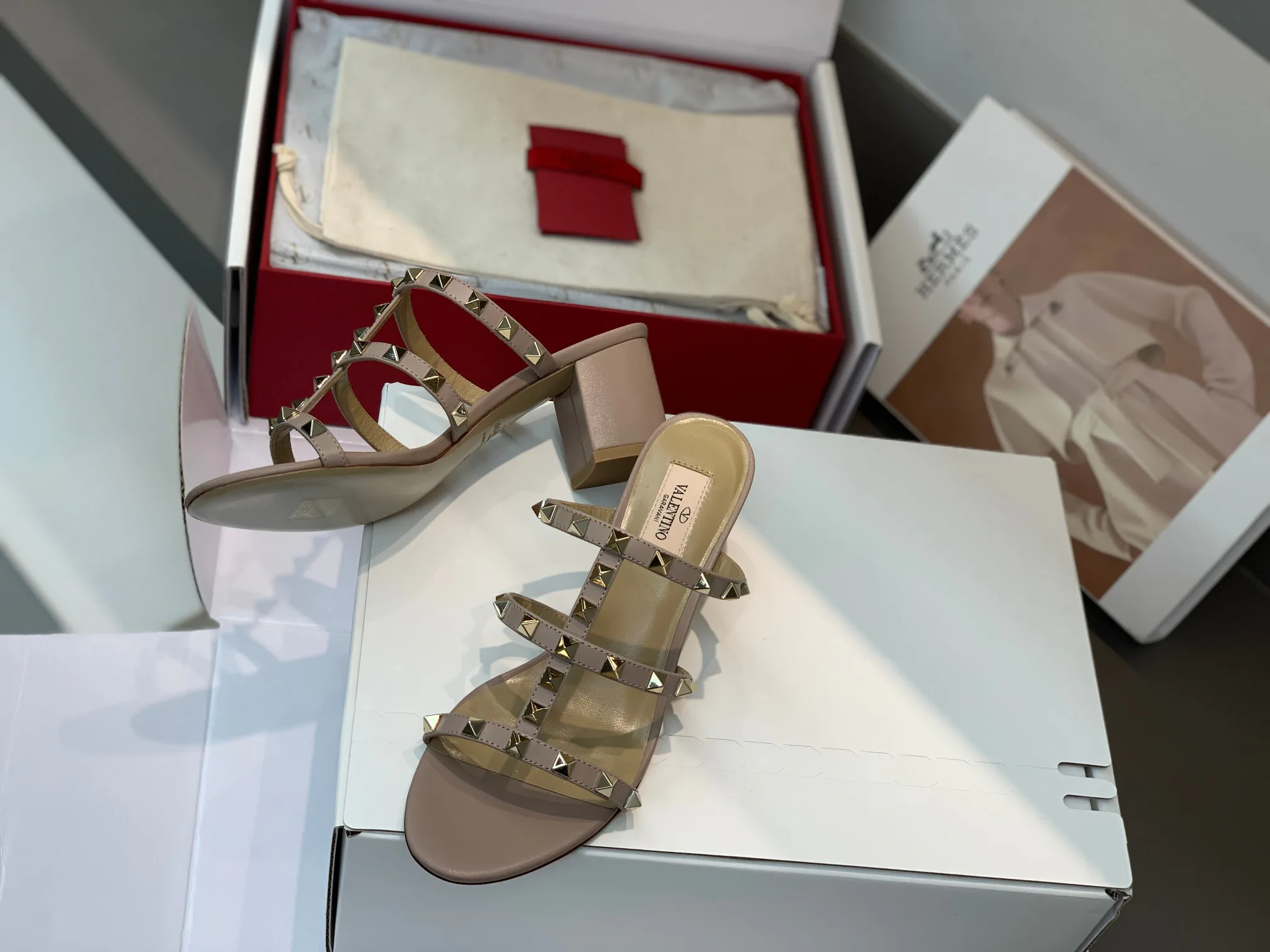 Сандалии Женские Valentino 11323072