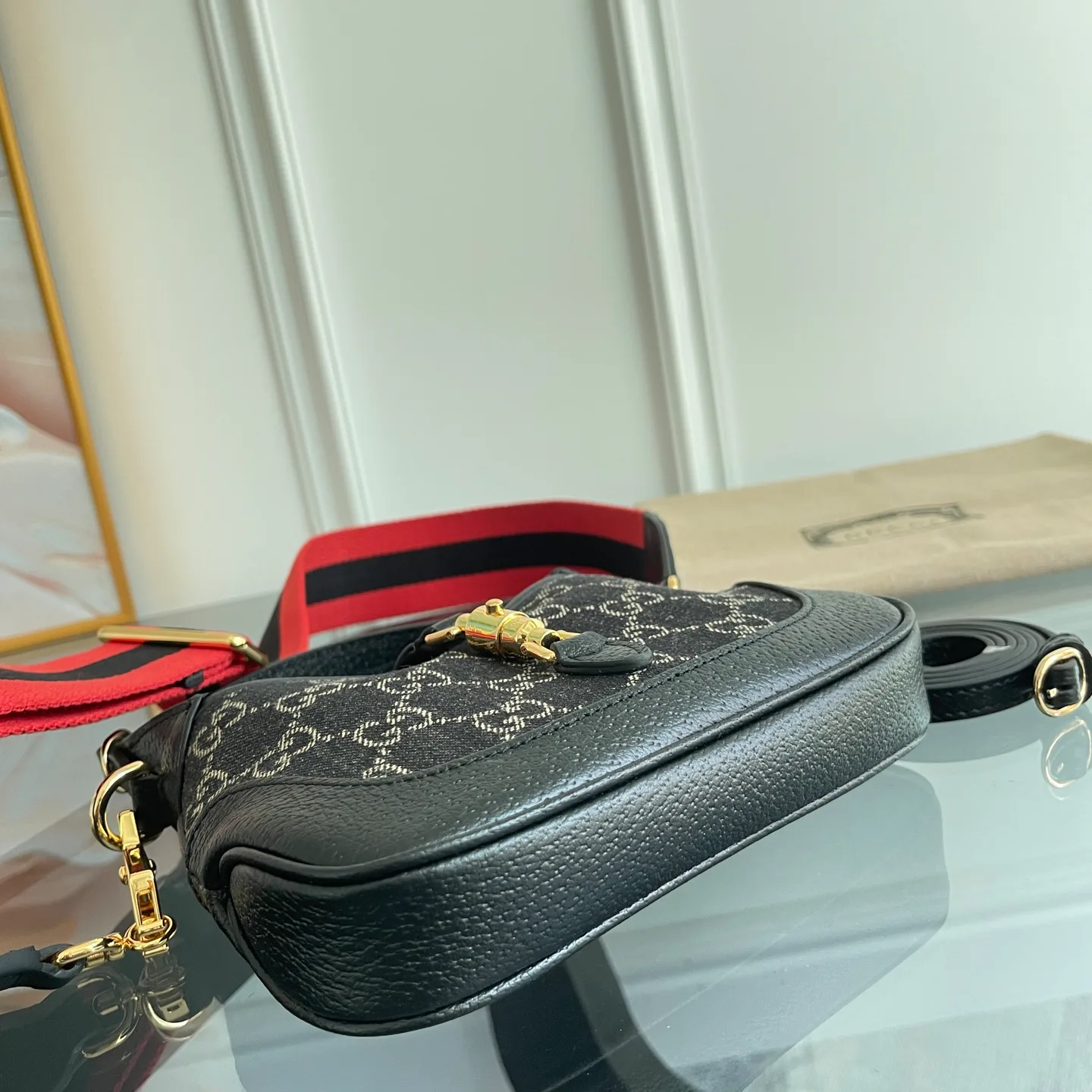 Классические Сумки Женские Gucci 13558914