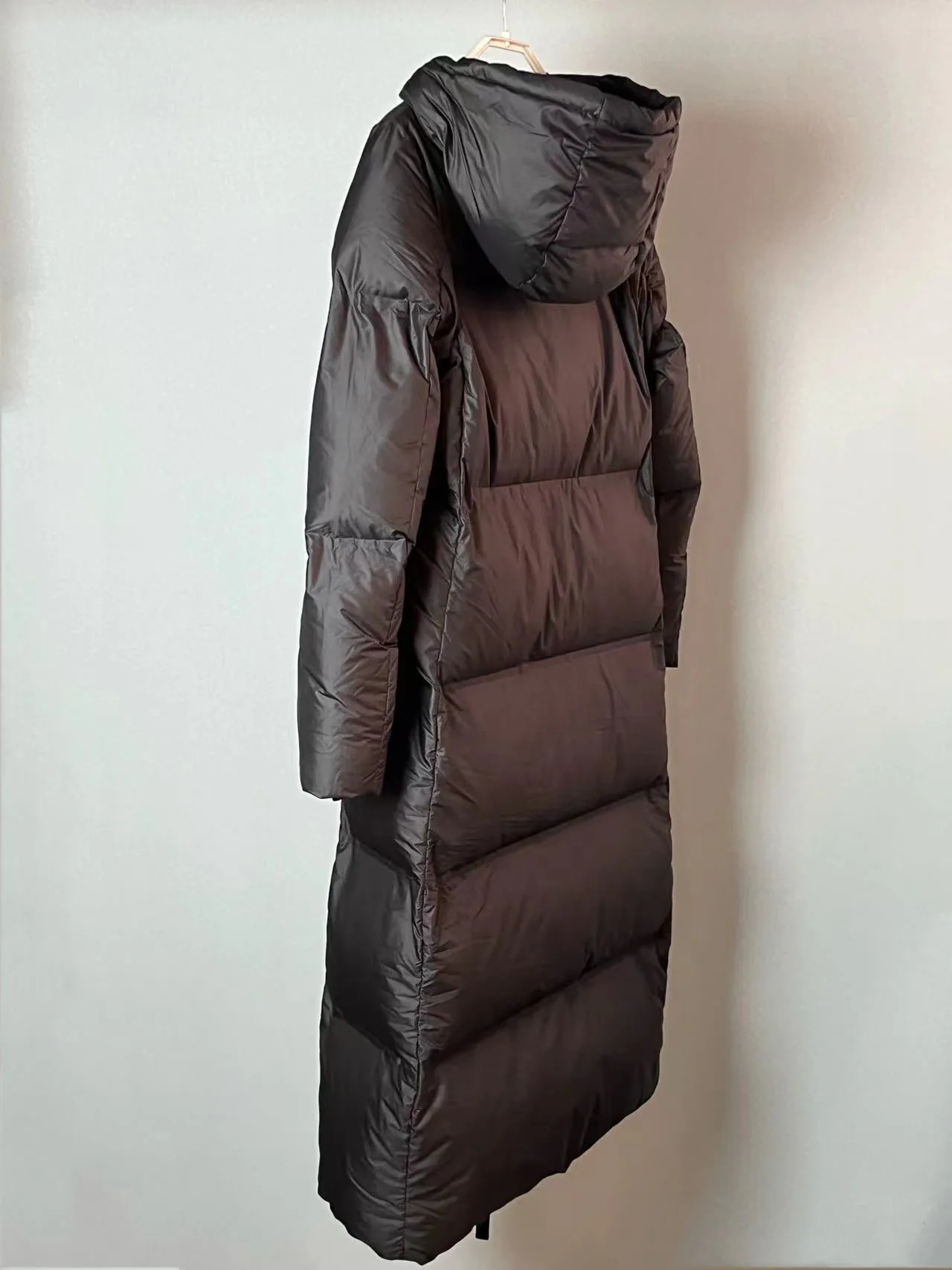 Куртки И Пуховики Женские Prada 18597077