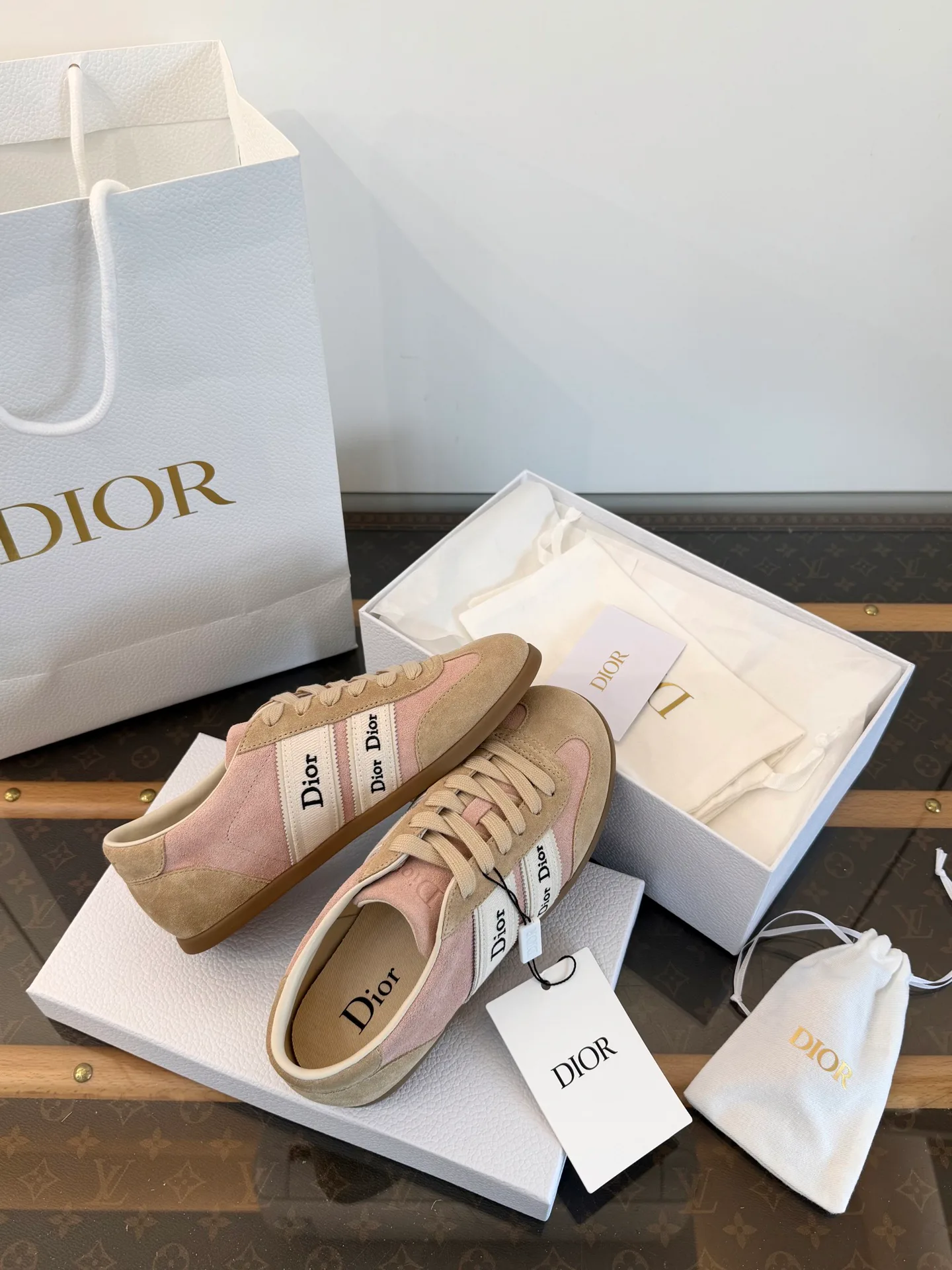 Кроссовки Женские Christian Dior 14180634