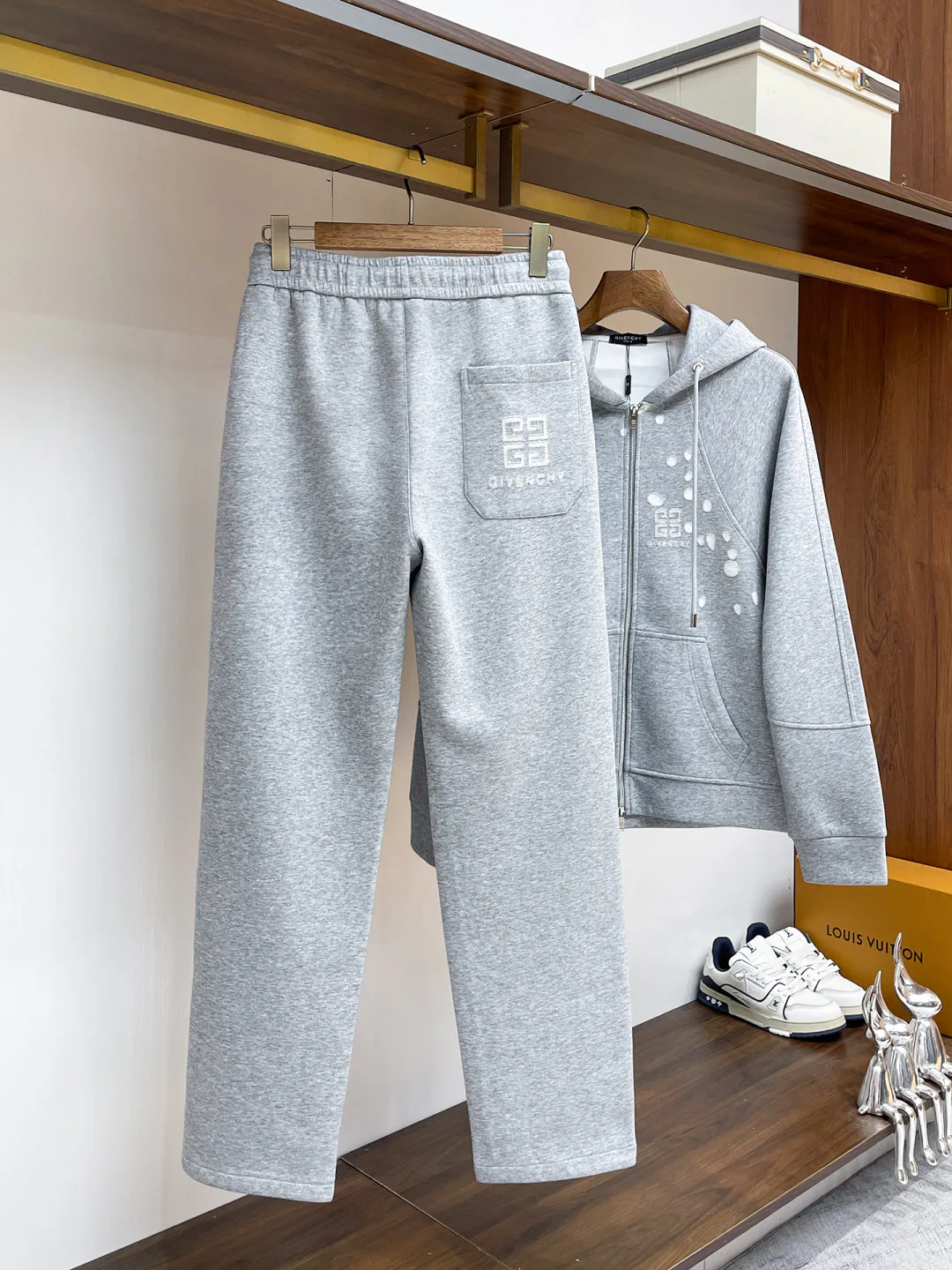 Спортивные Костюмы Мужские Givenchy 18340417