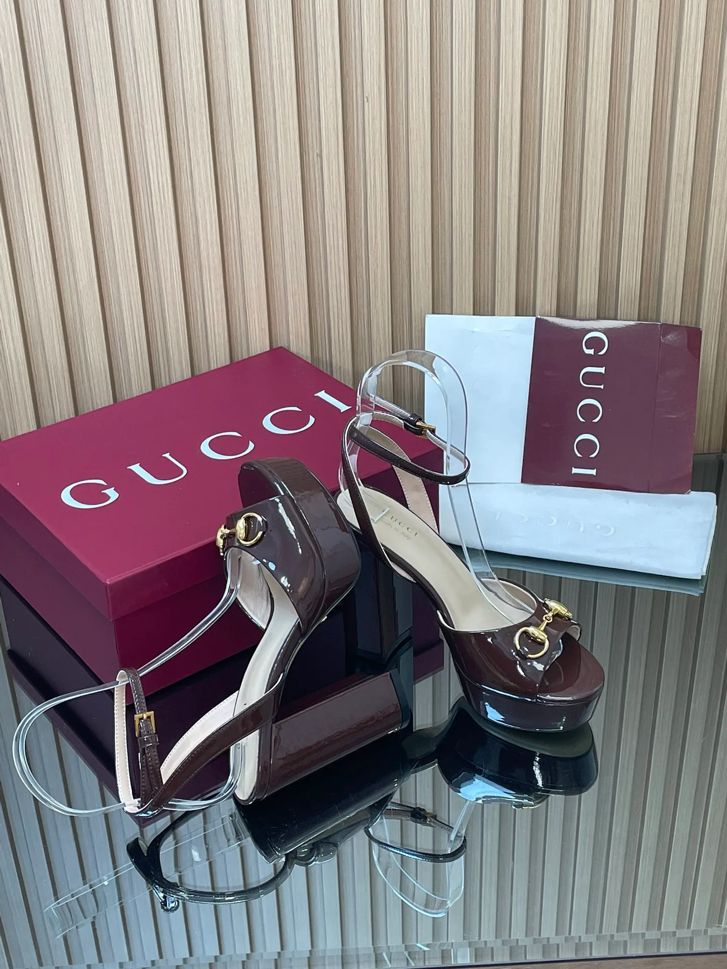Босоножки Женские Gucci 876011
