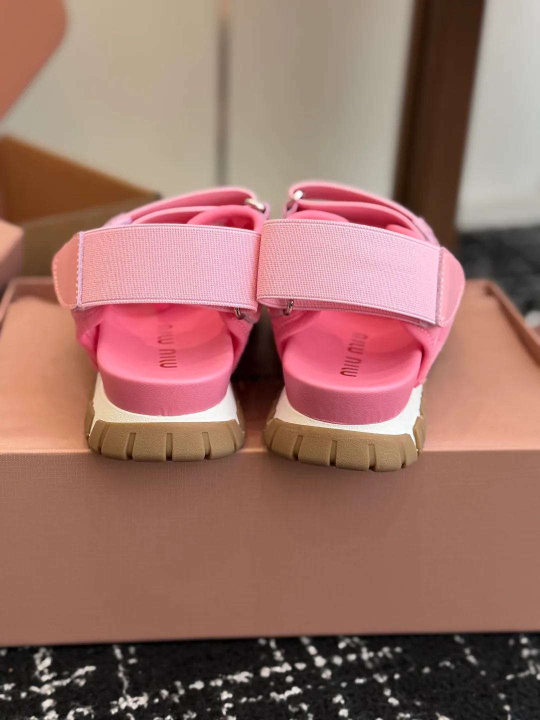 Сандалии Женские Miu Miu 10968820