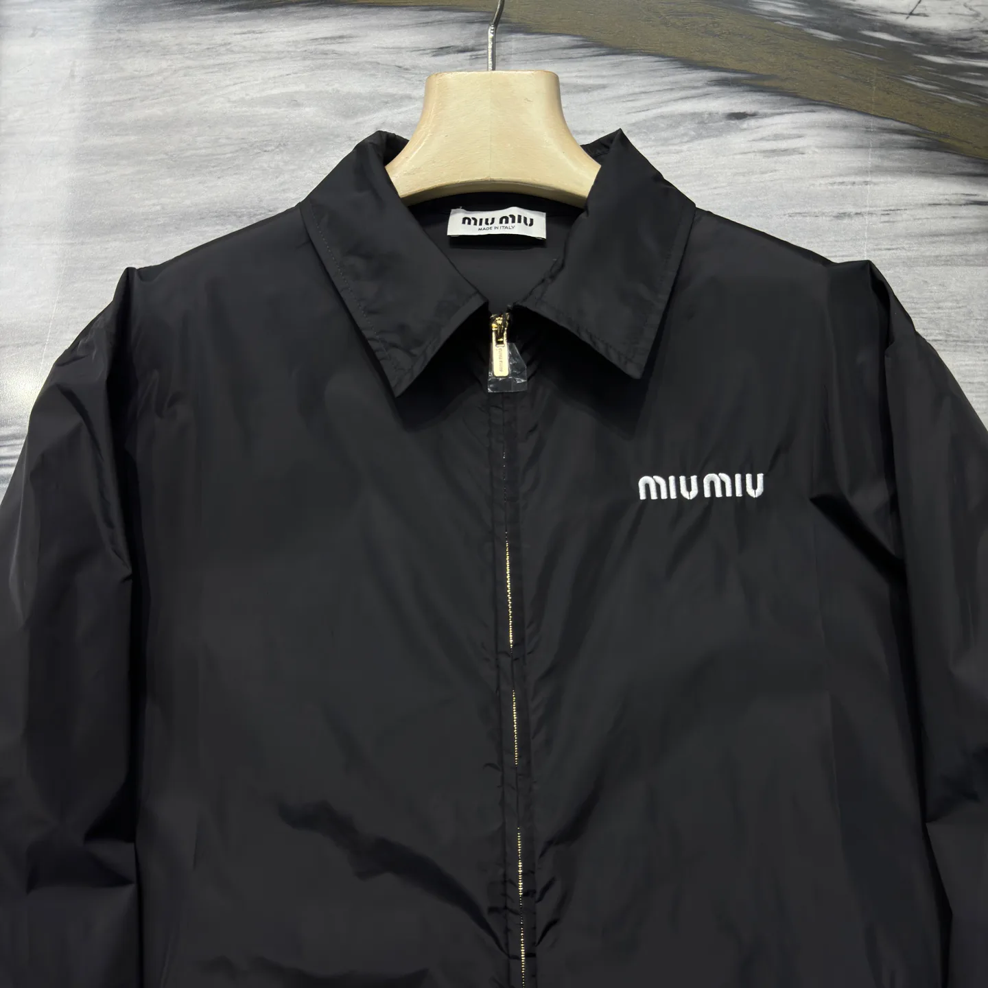 Куртки И Пуховики Мужские Miu Miu 9152