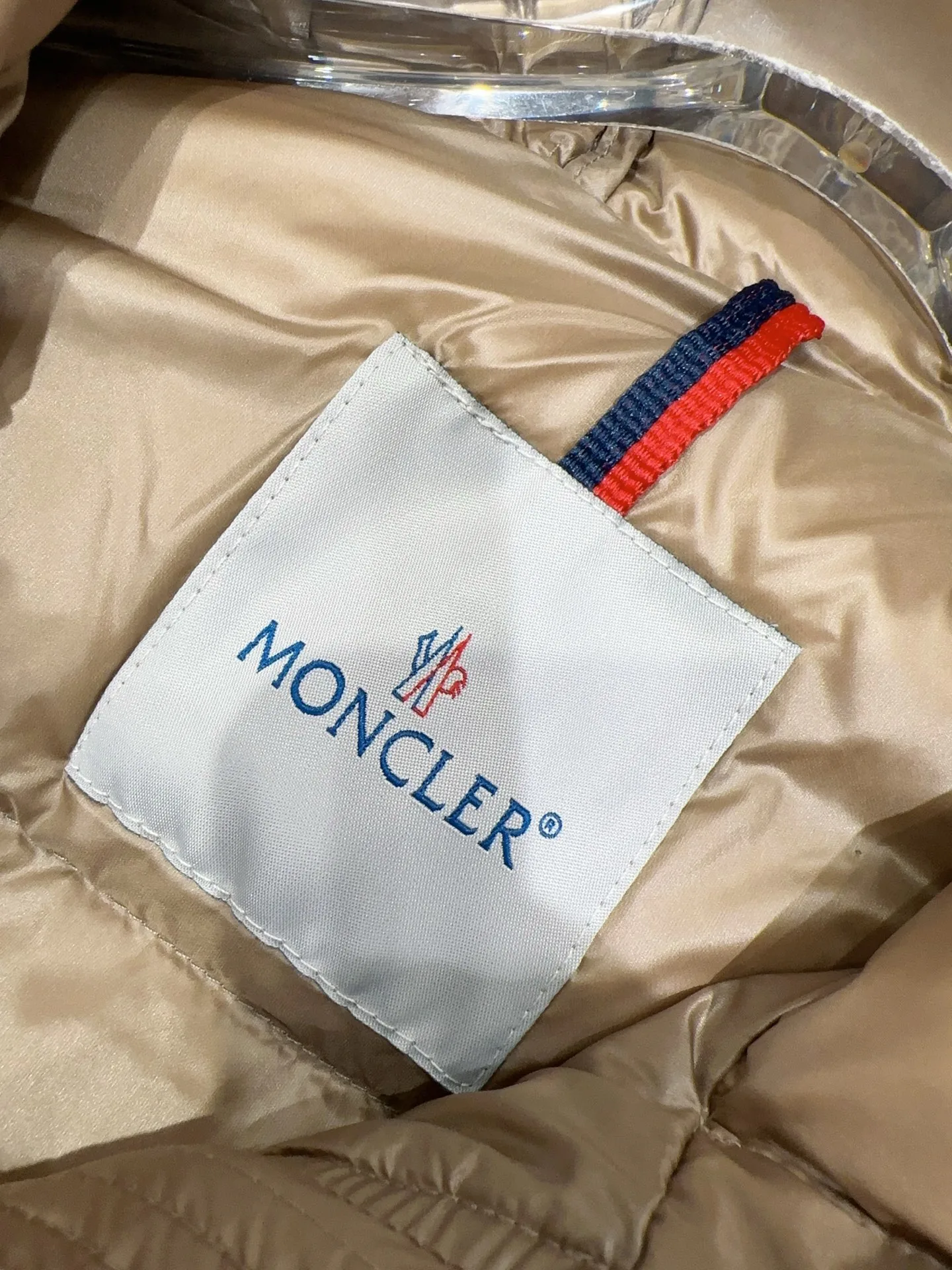 Куртки И Пуховики Женские Moncler 19307064