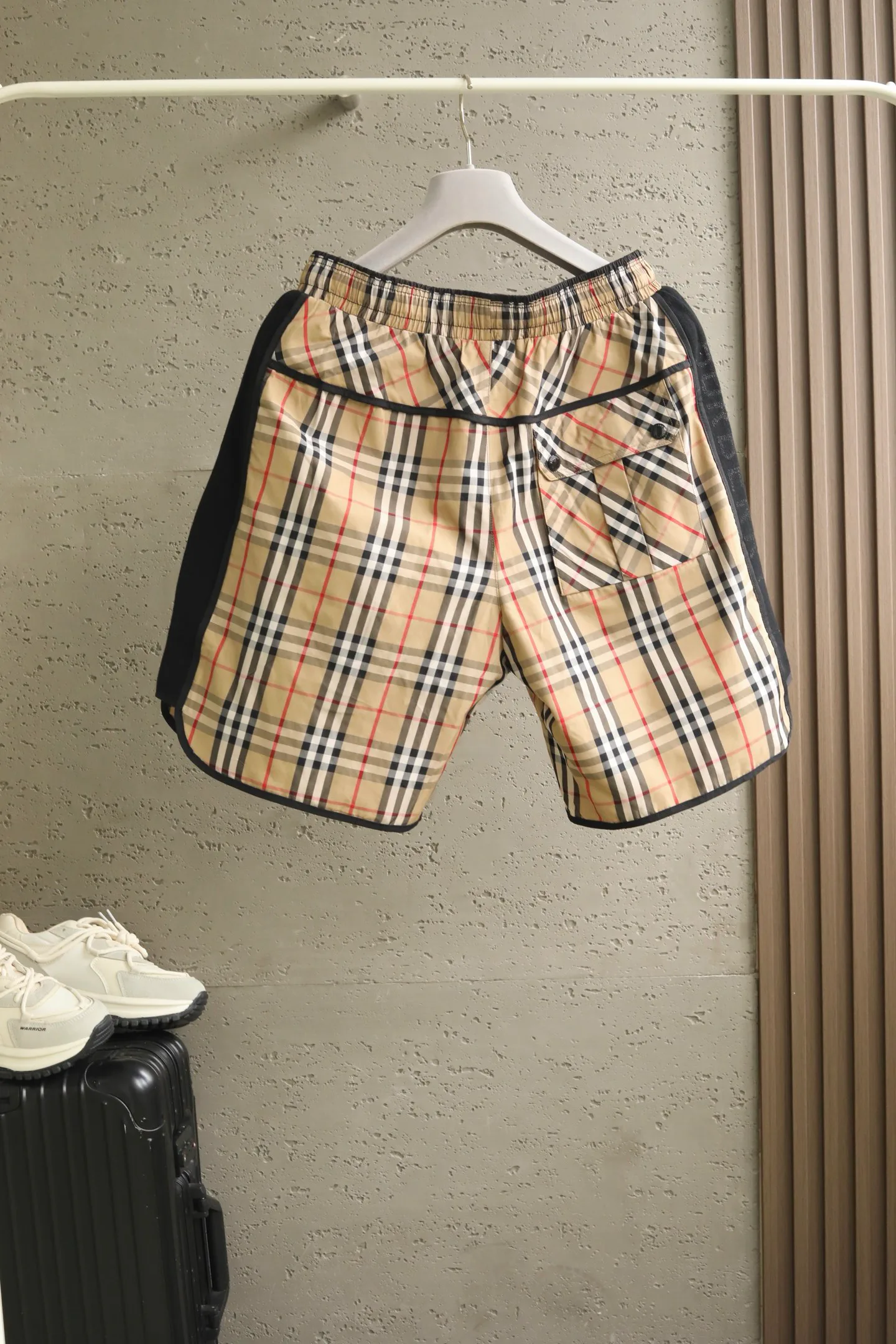Шорты Мужские Burberry 14819683