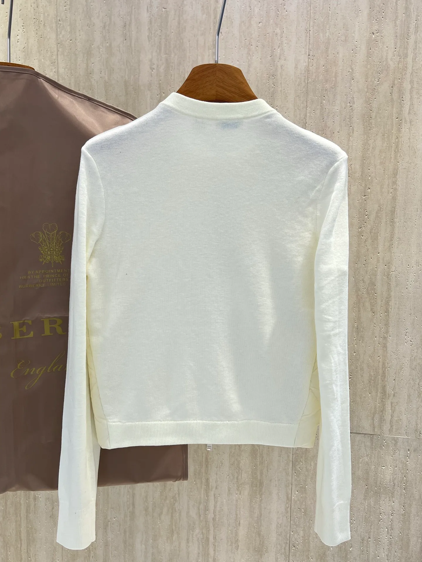 Куртки И Пуховики Женские Burberry 18723437