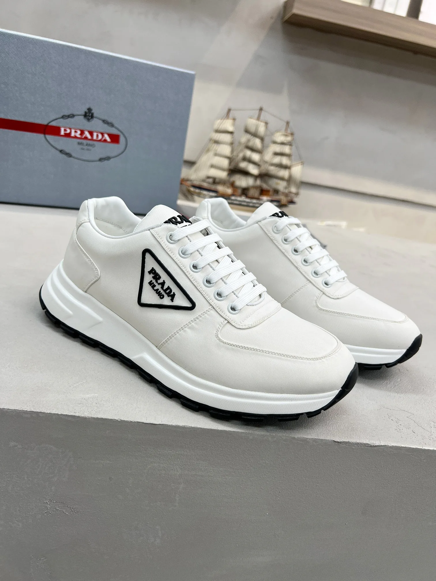 Кроссовки Мужские Prada 1801607