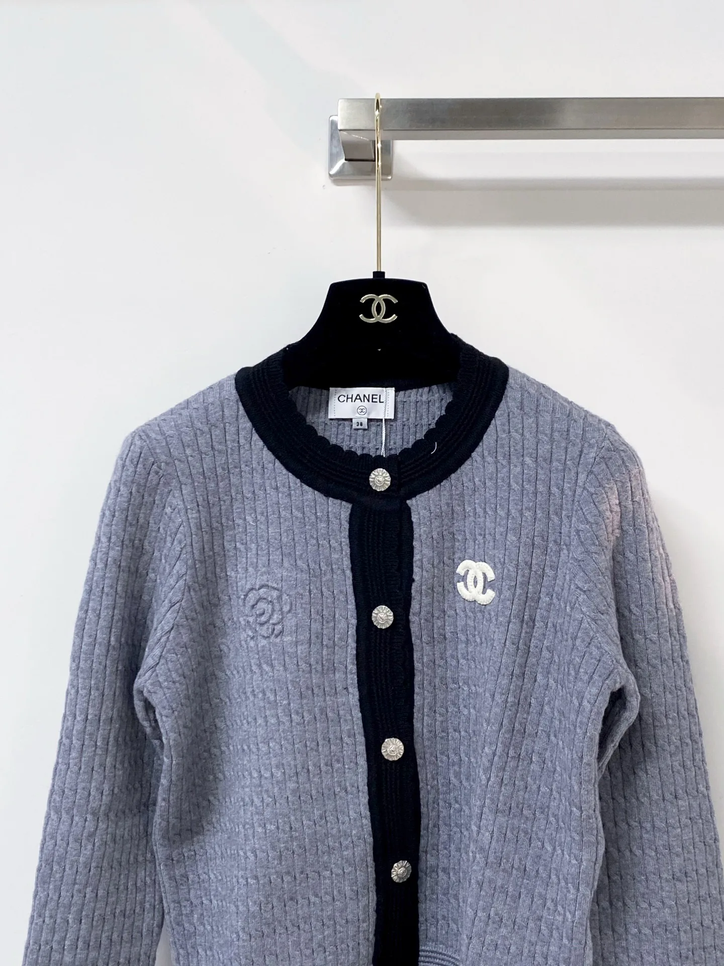 Джемперы И Свитеры Женские Chanel 18305740