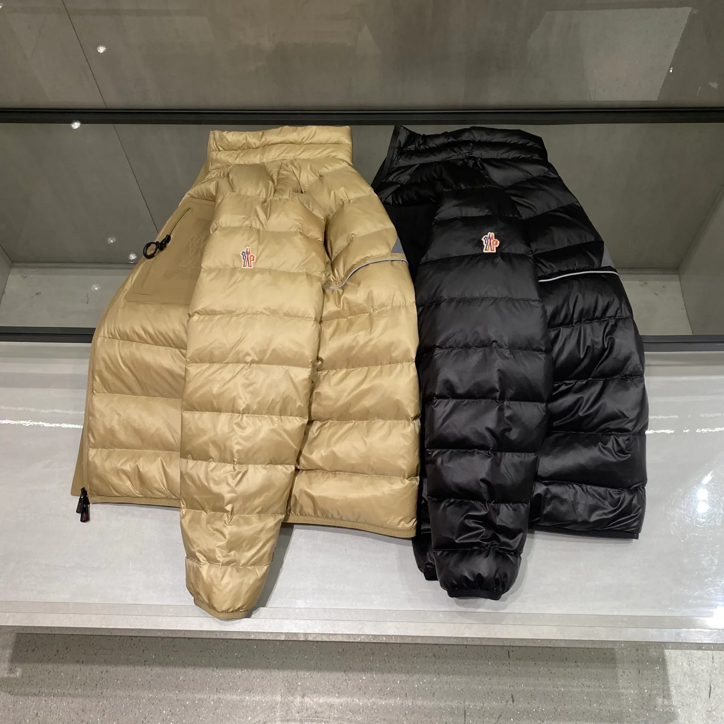 Куртки И Пуховики Мужские Moncler 339583
