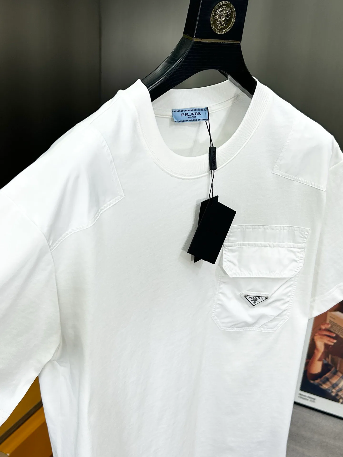 Футболки Женские Prada 11615895