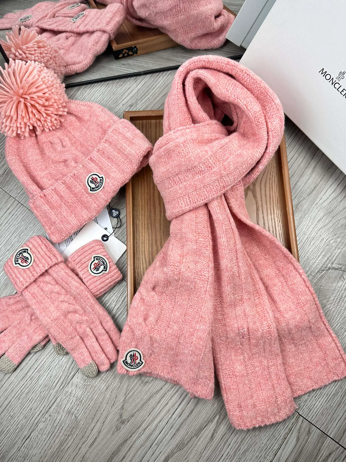 Головные Уборы Moncler 318485