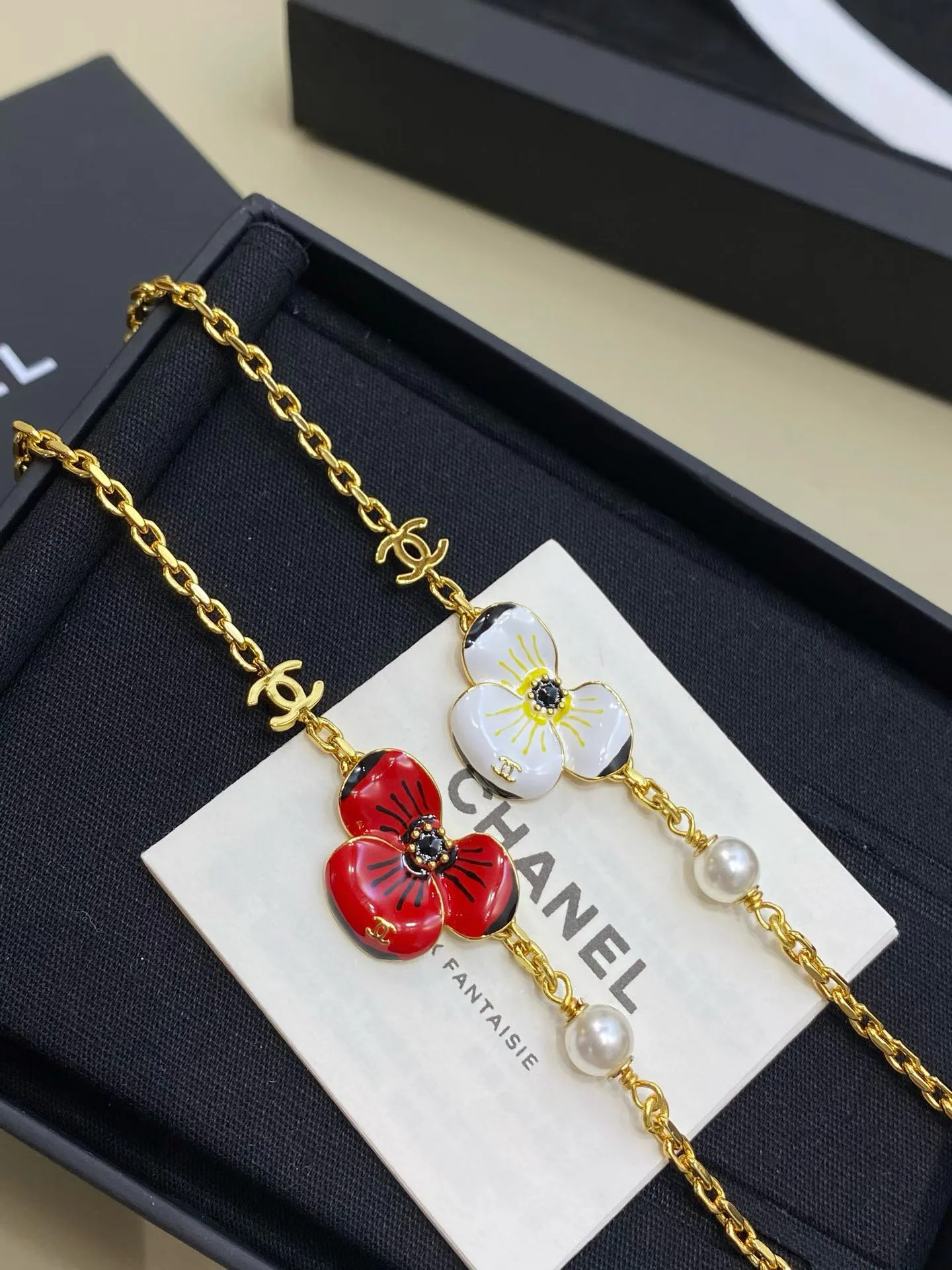 Бижутерия Chanel 18122425