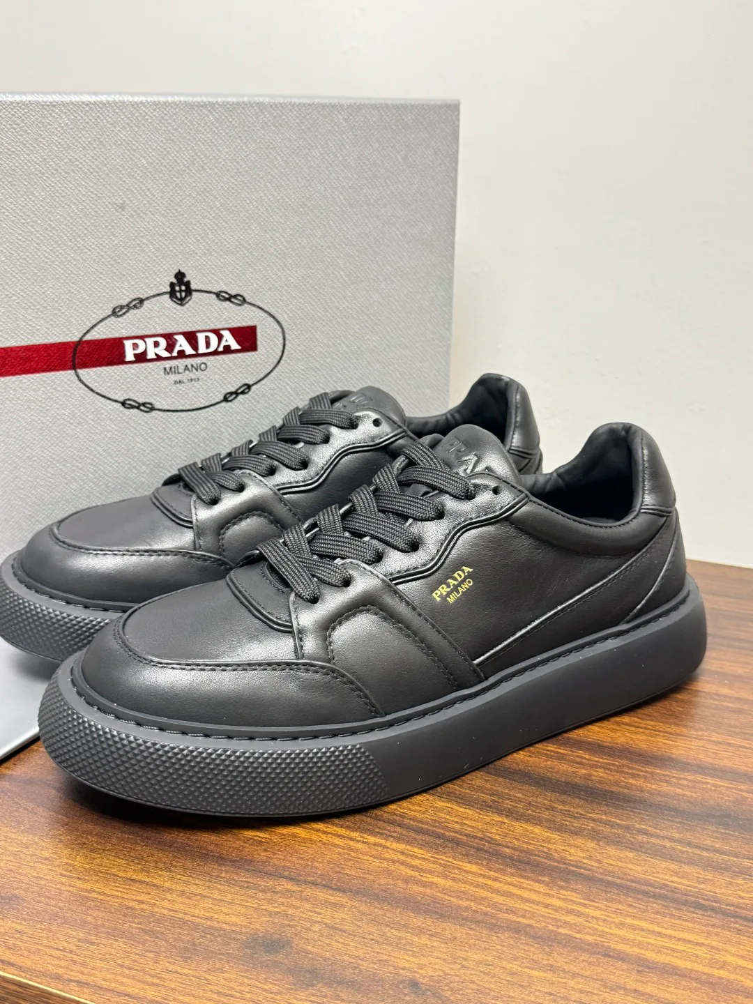 Кроссовки Мужские Prada 19089429