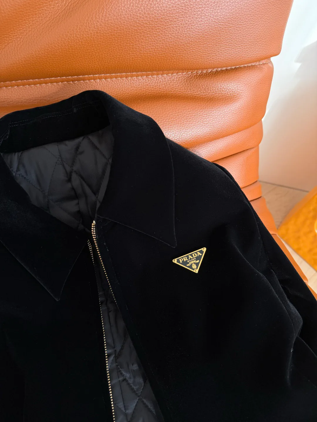 Куртки И Пуховики Женские Prada 550477