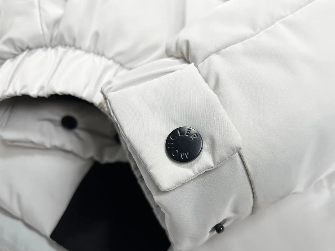 Куртки И Пуховики Женские Moncler 17922019