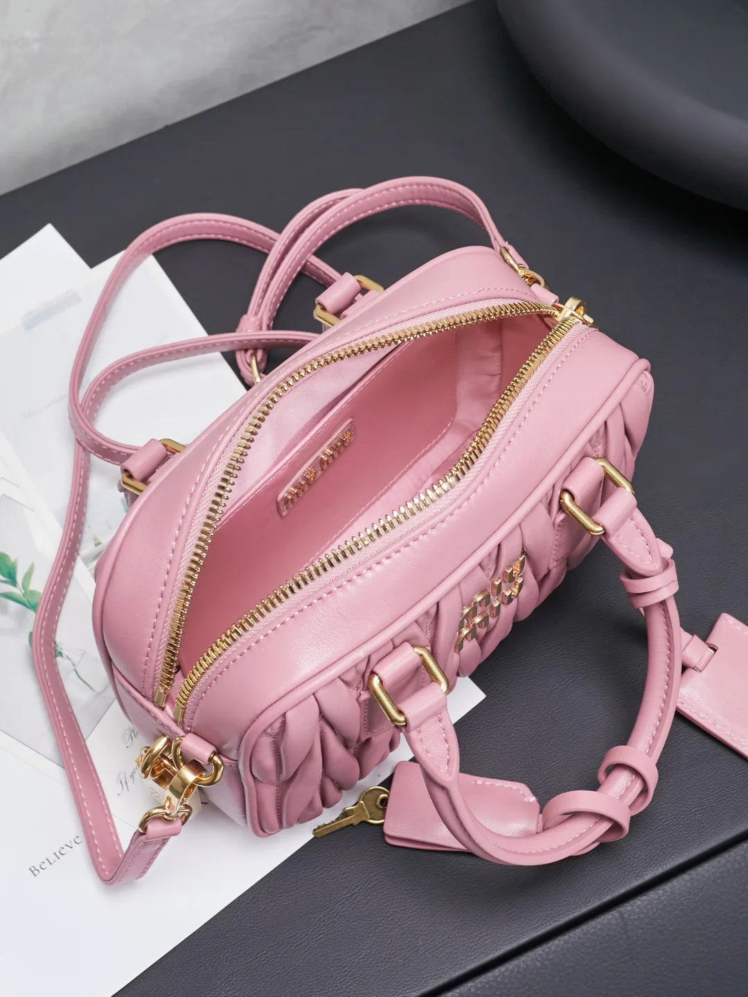 Классические Сумки Женские Miu Miu 11402755