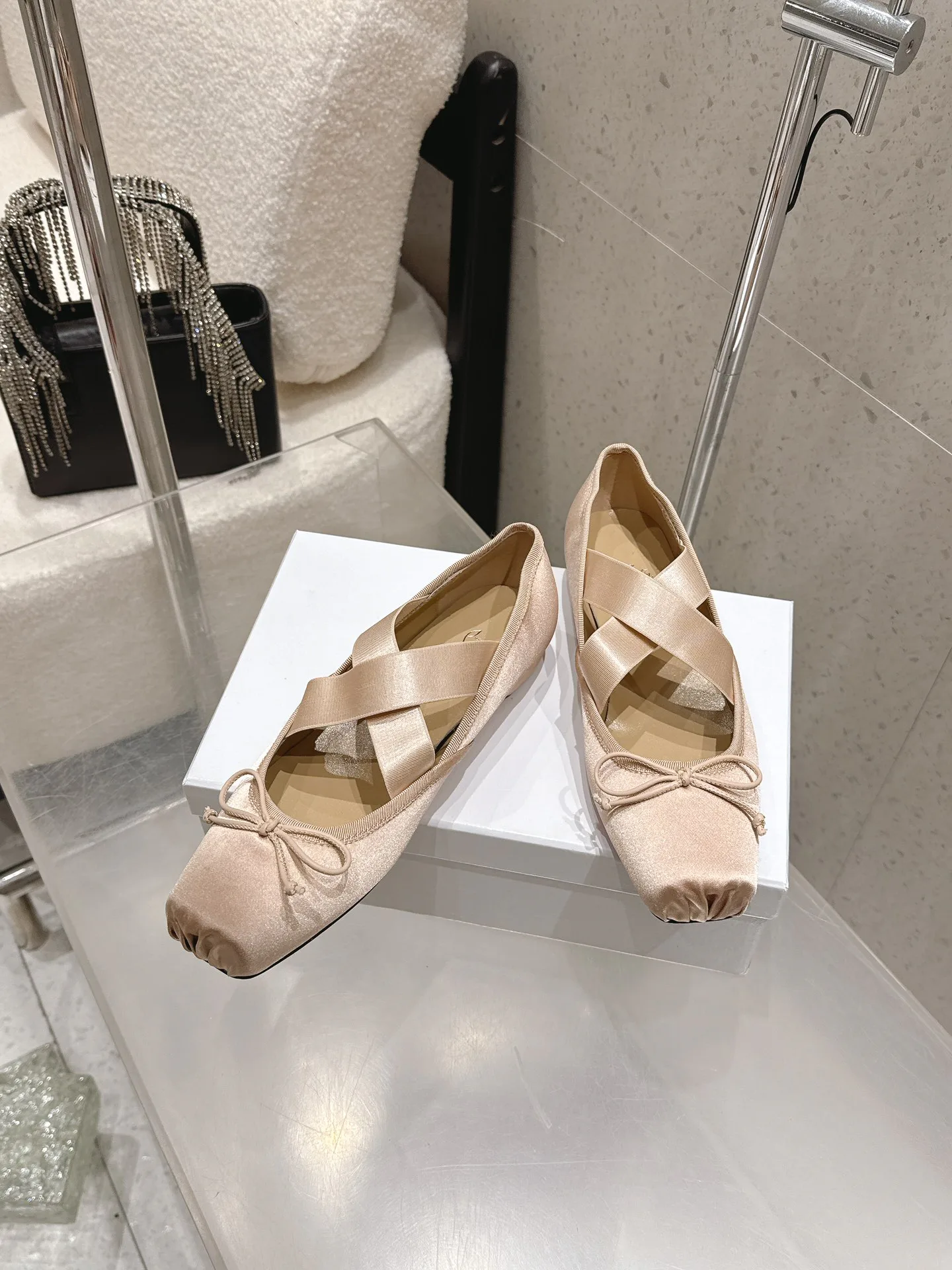 Балетки Женские Christian Louboutin 1731499